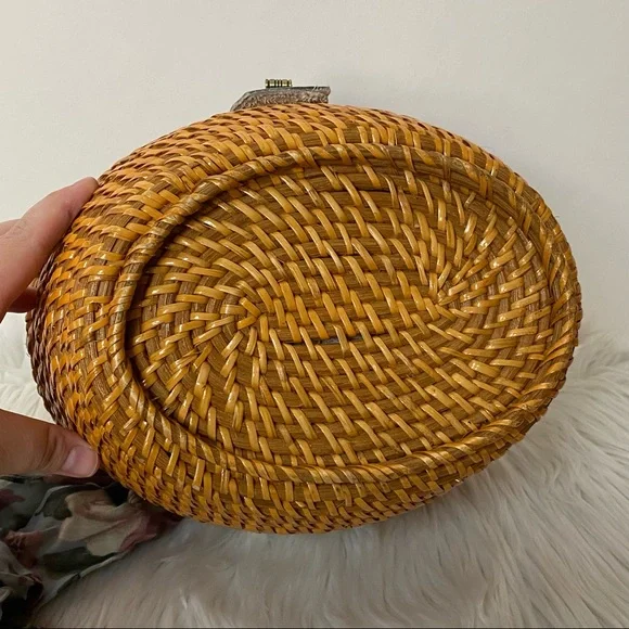 Patricia Nash Caselle Basket Purse with Tan & Crackled Rose Scarf - Picture 14 of 15